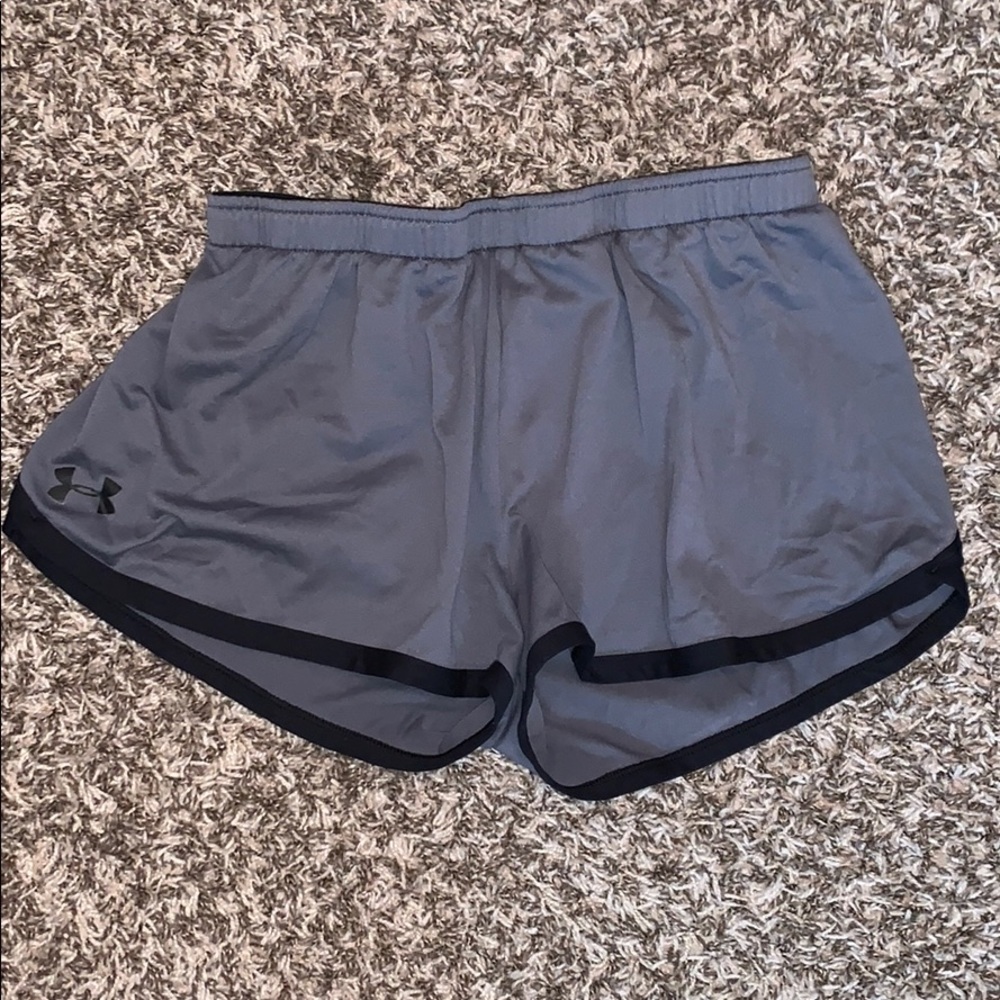 Underarmor athletic shorts